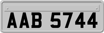 AAB5744