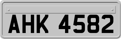 AHK4582