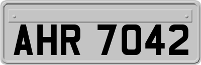 AHR7042