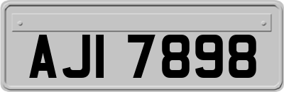 AJI7898