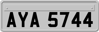 AYA5744
