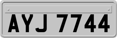 AYJ7744