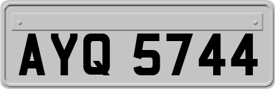 AYQ5744