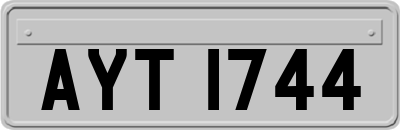 AYT1744