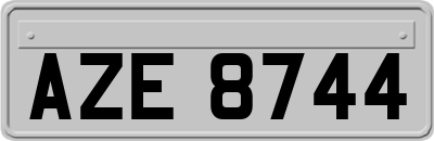 AZE8744