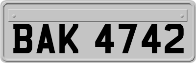 BAK4742