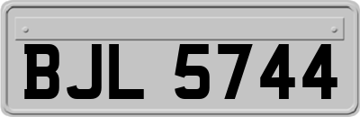 BJL5744