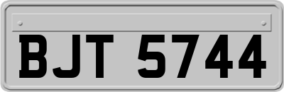 BJT5744