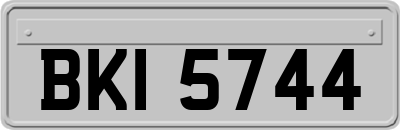 BKI5744