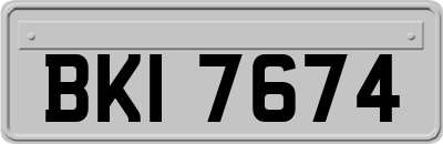 BKI7674