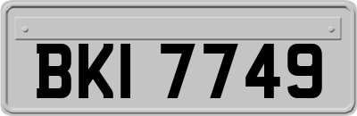 BKI7749