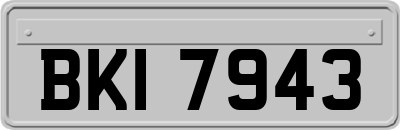 BKI7943