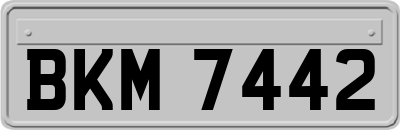 BKM7442