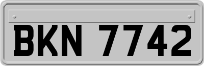 BKN7742