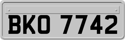 BKO7742