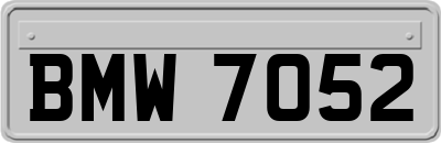 BMW7052