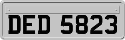 DED5823