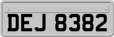 DEJ8382