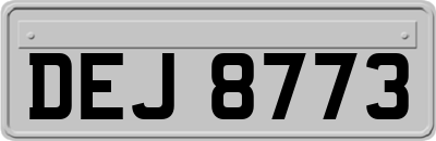 DEJ8773