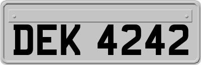 DEK4242