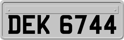 DEK6744