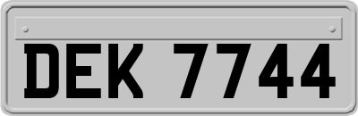 DEK7744