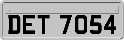 DET7054