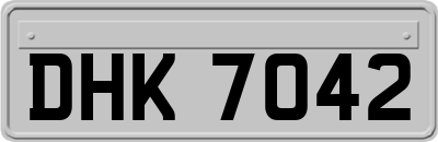 DHK7042