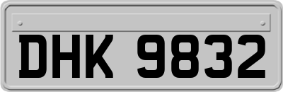 DHK9832