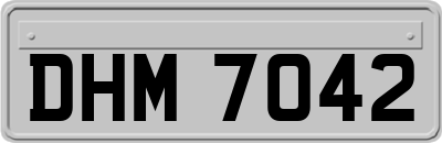 DHM7042