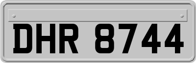 DHR8744