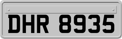 DHR8935
