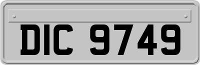 DIC9749