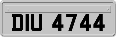 DIU4744