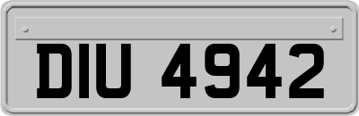DIU4942