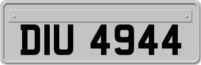 DIU4944