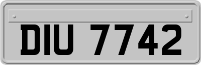 DIU7742