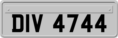 DIV4744