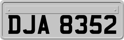 DJA8352