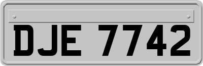 DJE7742