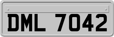 DML7042