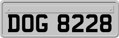 DOG8228