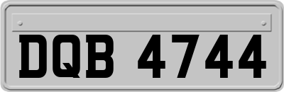 DQB4744