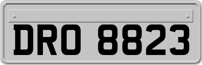 DRO8823