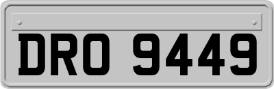 DRO9449