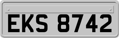 EKS8742