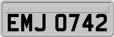 EMJ0742