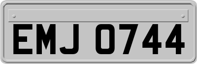 EMJ0744