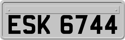 ESK6744