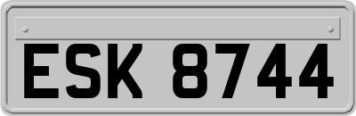 ESK8744